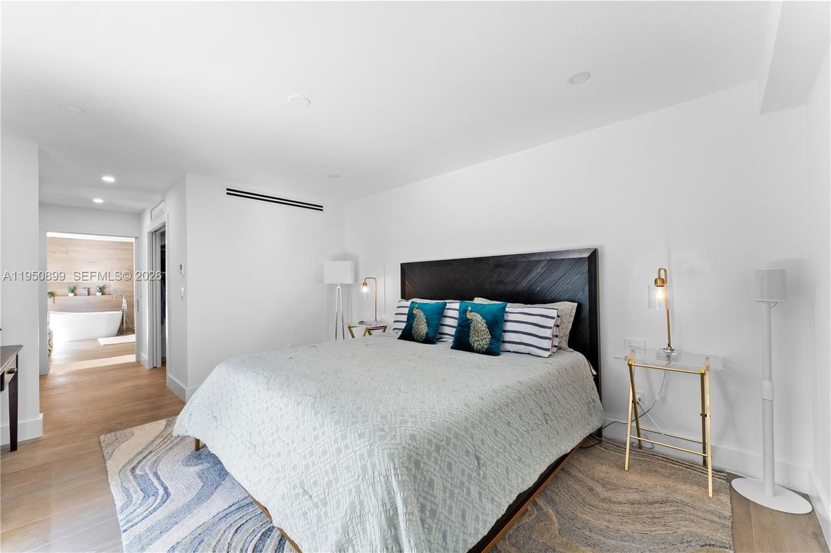 Bedroom, Interior, Recessed Lighting, Wood Texture Flooring