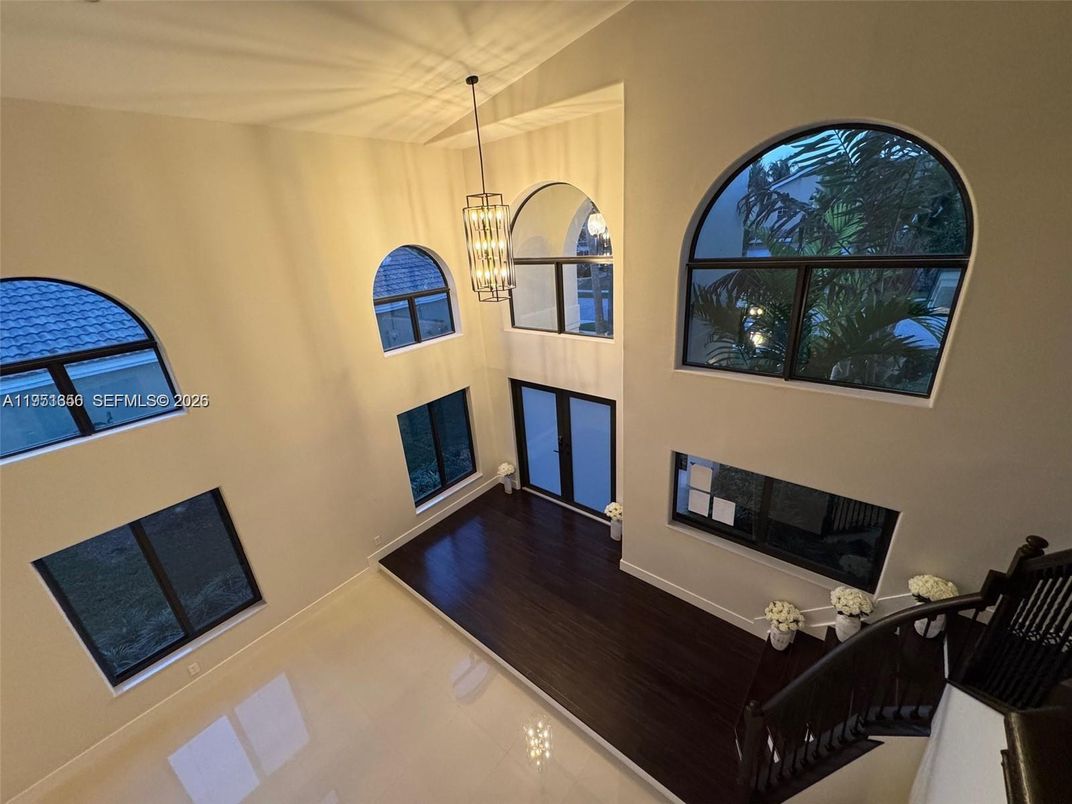 Chandelier, Fireplace, Interior, Pendant Lights, Wood Texture Flooring