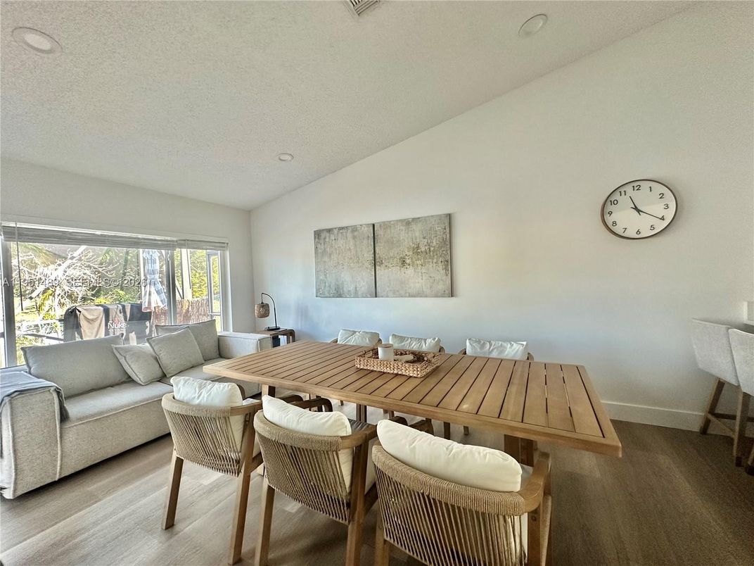 Dining room, Interior, Recessed Lighting, Wood Texture Flooring