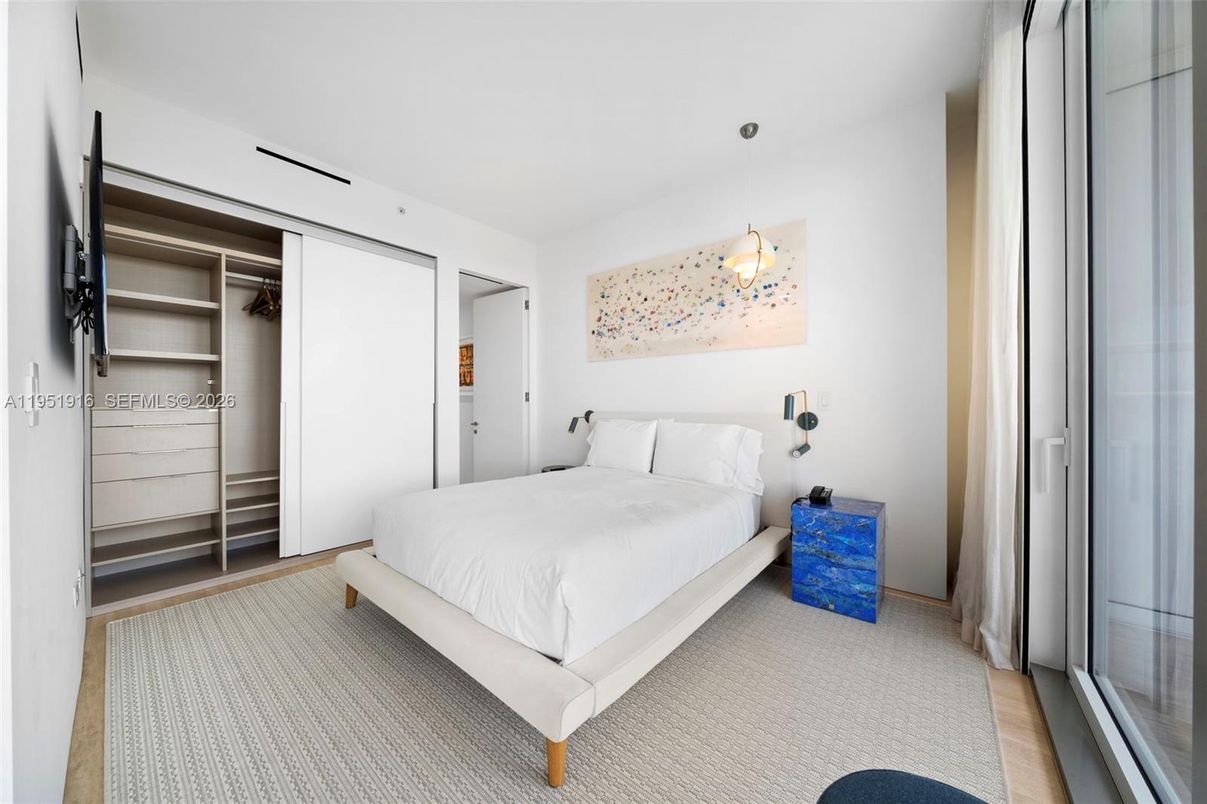 Bedroom, Interior, Pendant Lights