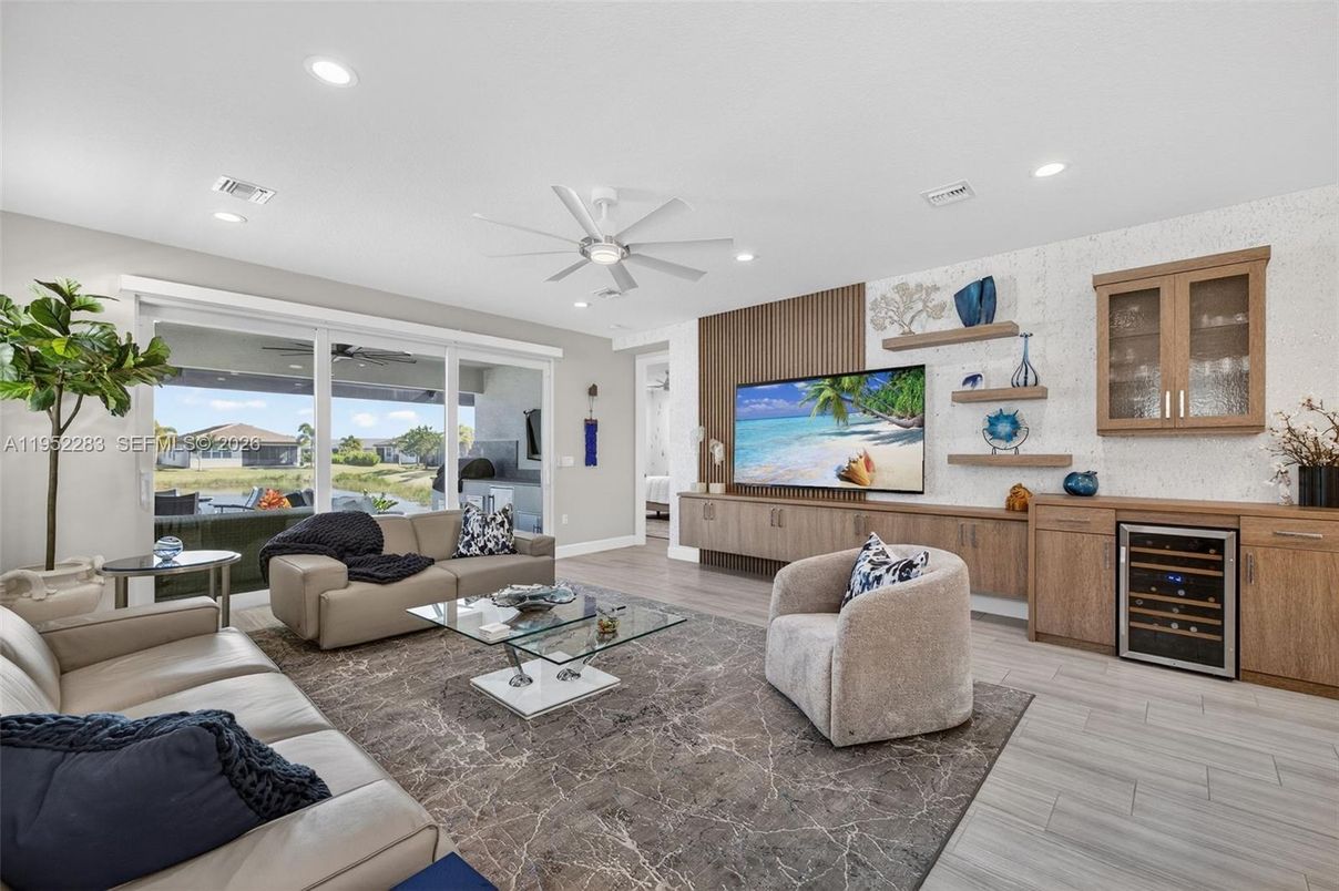 Interior, Living room, Recessed Lighting, Water, Wood Texture Flooring