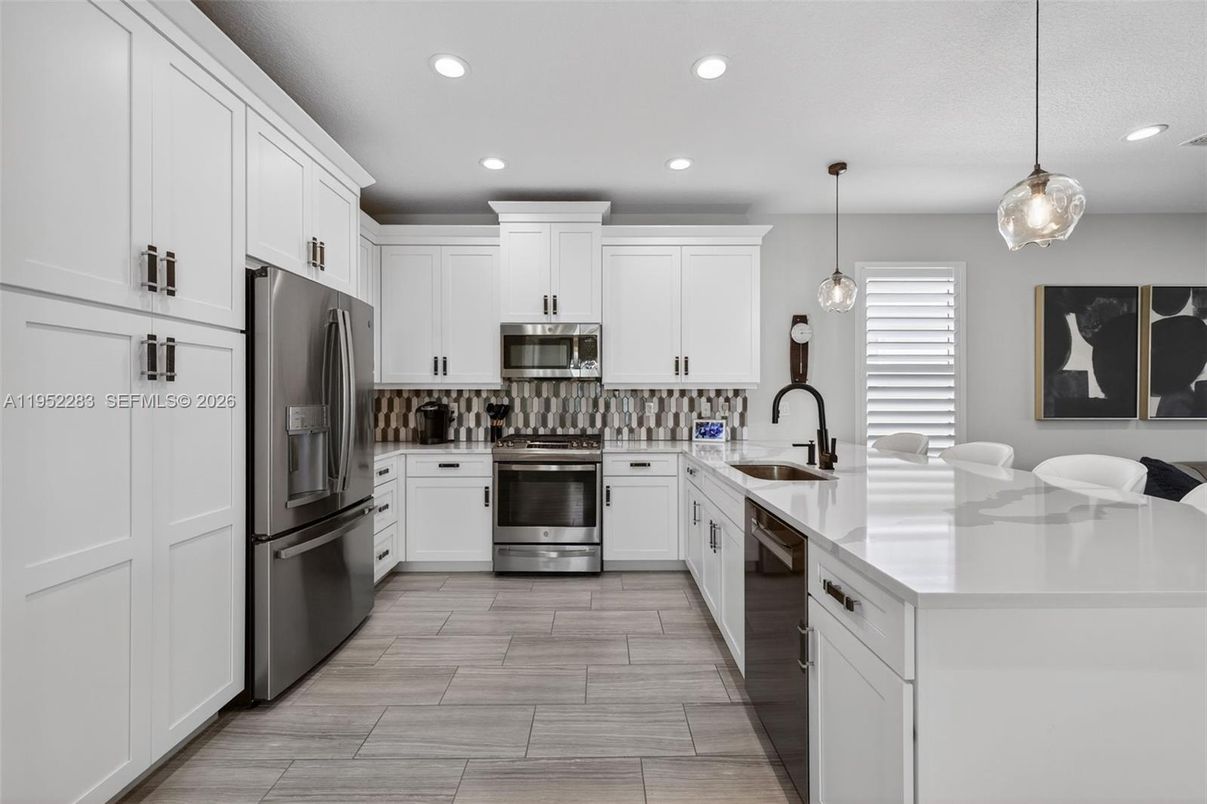 Interior, Kitchen, Pendant Lights, Recessed Lighting, Stainless Steel Appliances