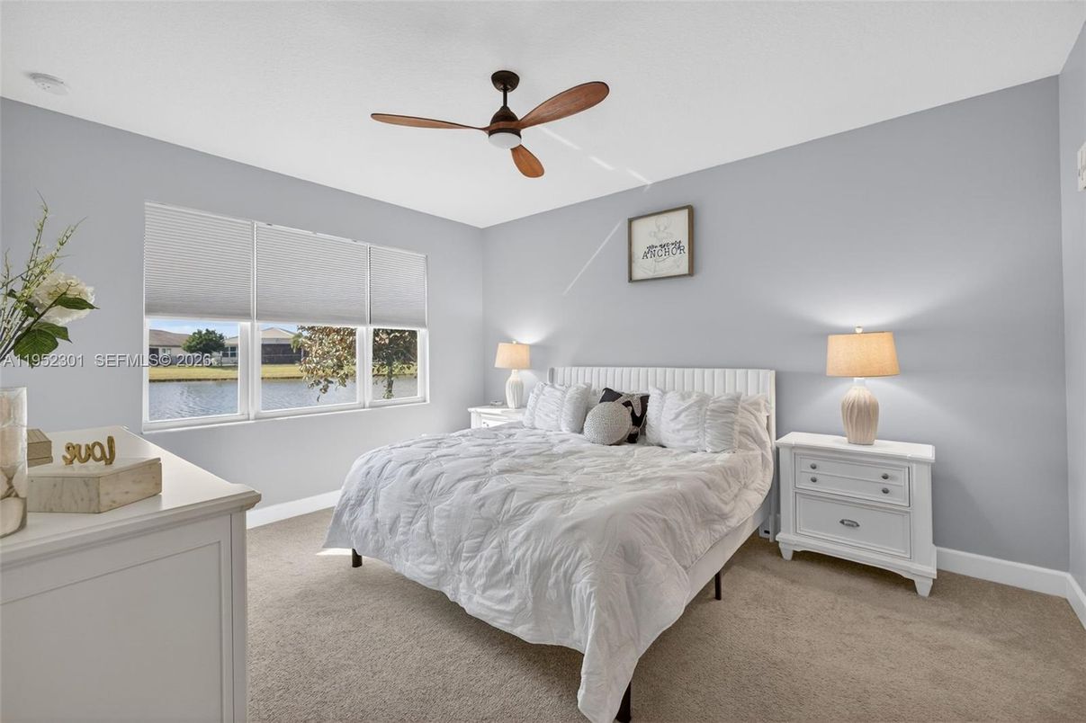 Interior, Living room, Recessed Lighting, Water