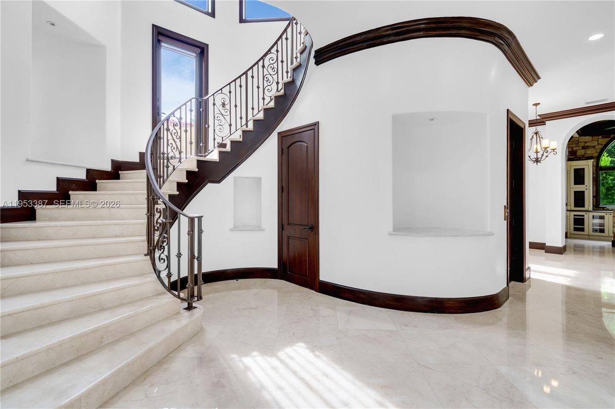 Chandelier, Interior, Marble, Recessed Lighting