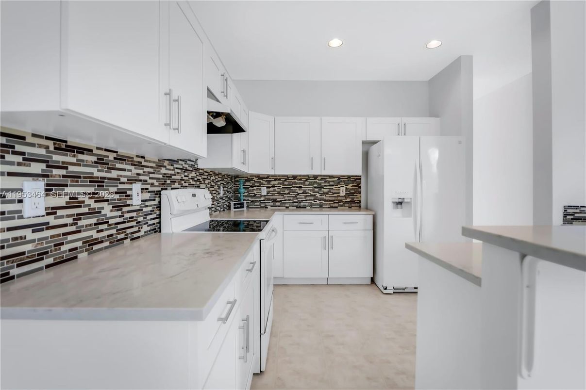 Interior, Kitchen, Recessed Lighting