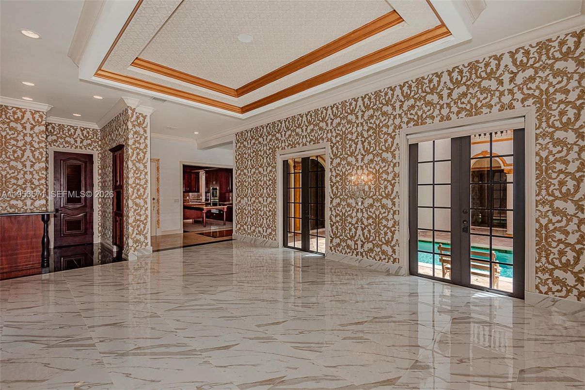 Empty room, Interior, Marble, Recessed Lighting