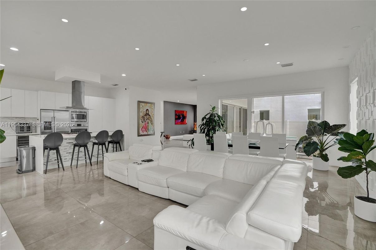 Dining room, Interior, Kitchen, Living room, Recessed Lighting, Stainless Steel Appliances