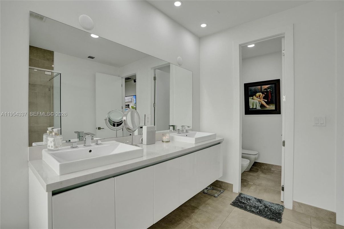 Bathroom, Dual Sink Vanities, Glass Shower, Interior, Recessed Lighting