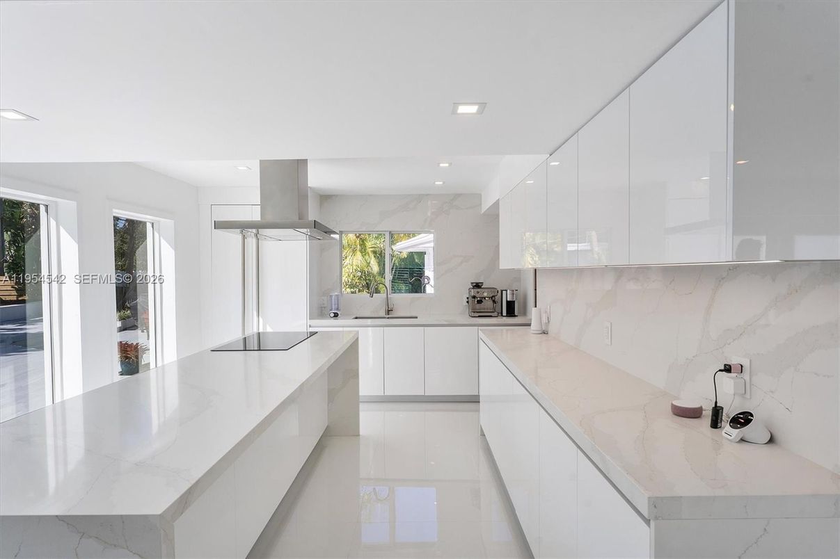 Interior, Kitchen, Marble Walls, Recessed Lighting