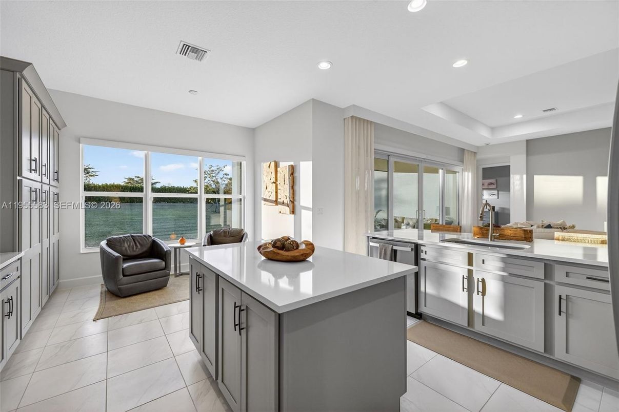 Interior, Kitchen, Recessed Lighting, Water