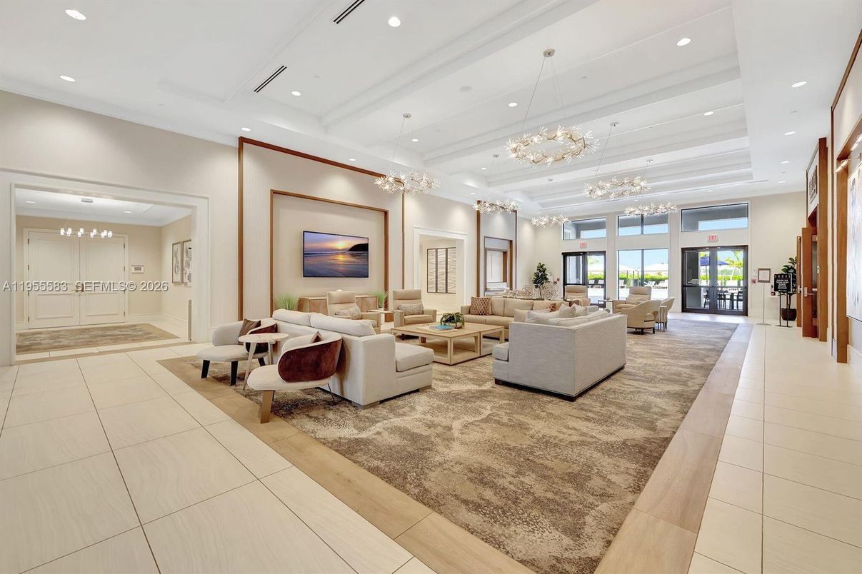 Interior, Living room, Pendant Lights, Recessed Lighting
