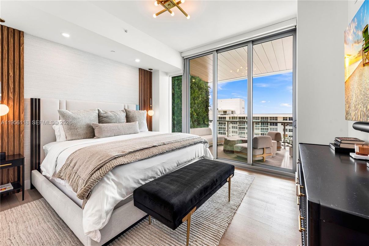 Bedroom, Interior, Recessed Lighting, Water, Wood Texture Flooring