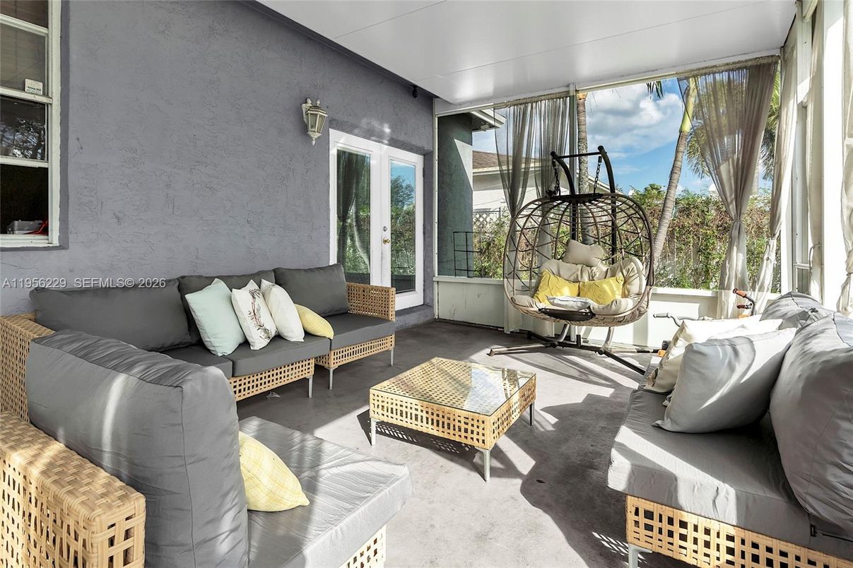 Interior, Living room, Sun Room