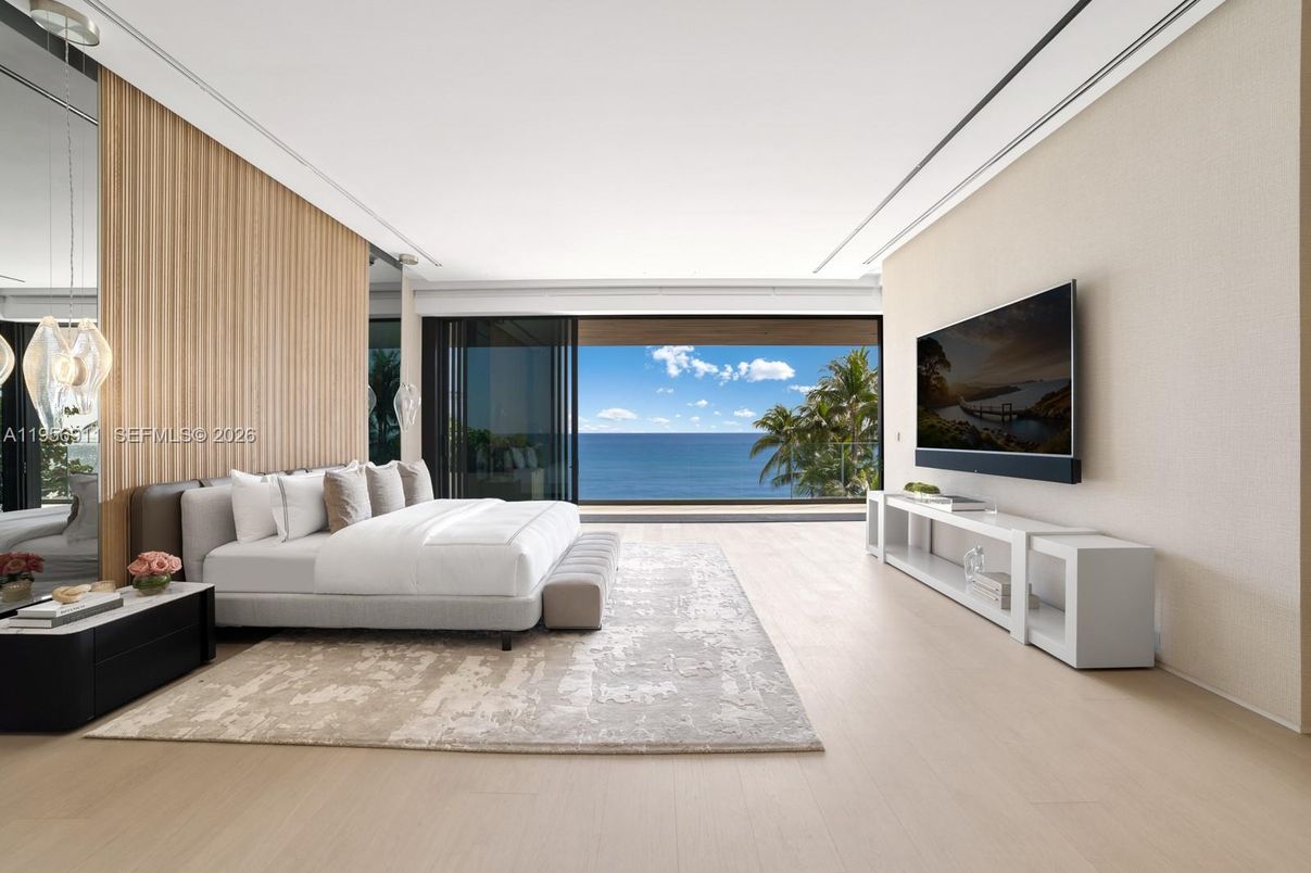 Interior, Living room, Pendant Lights, Water, Wood Texture Flooring