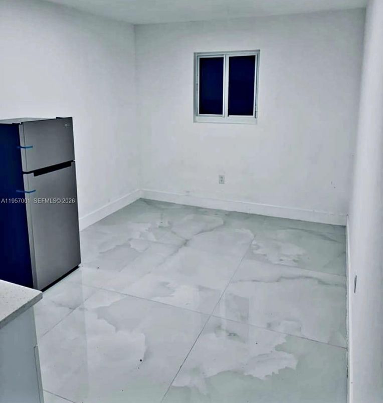 Empty room, Interior, Marble