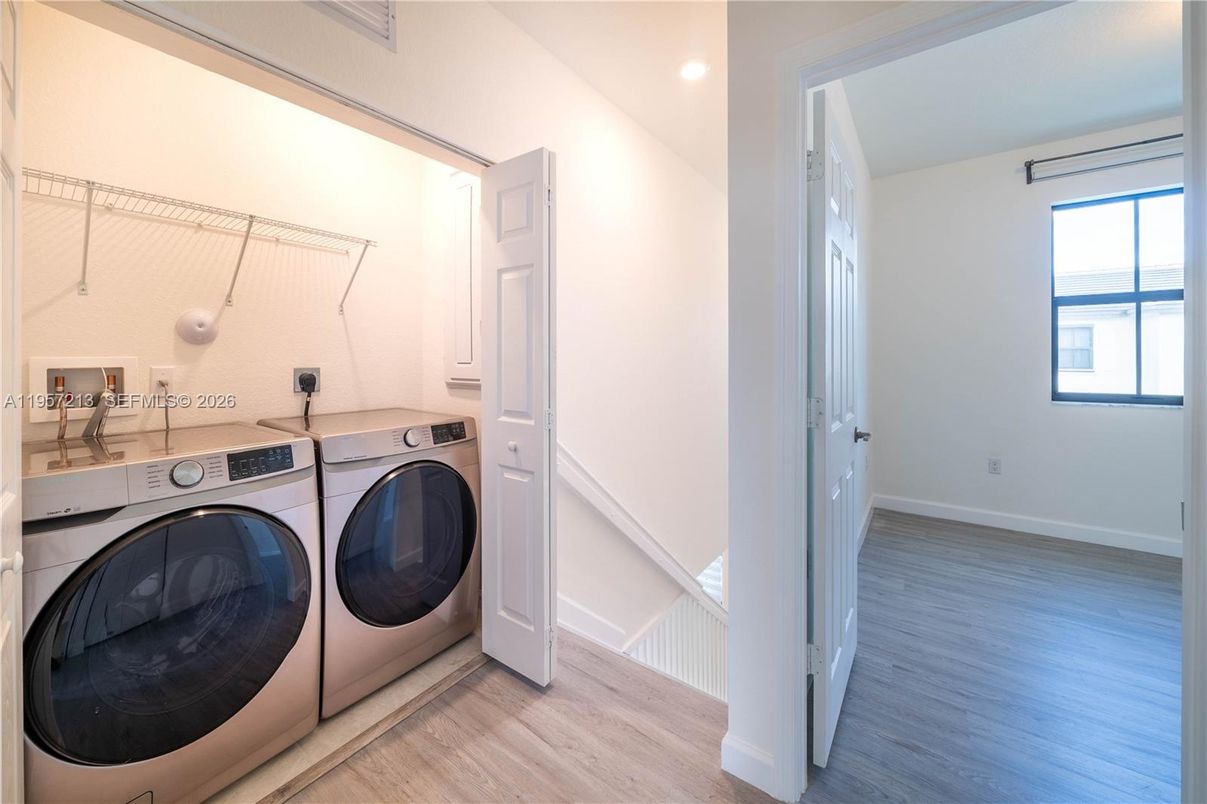 Interior, Recessed Lighting, Utility Closets, Washer, Wood Texture Flooring