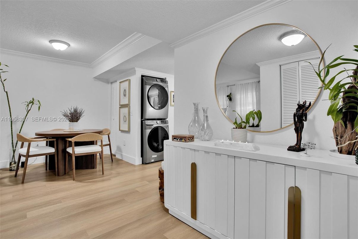 Dining room, Interior, Utility Closets, Washer, Wood Texture Flooring