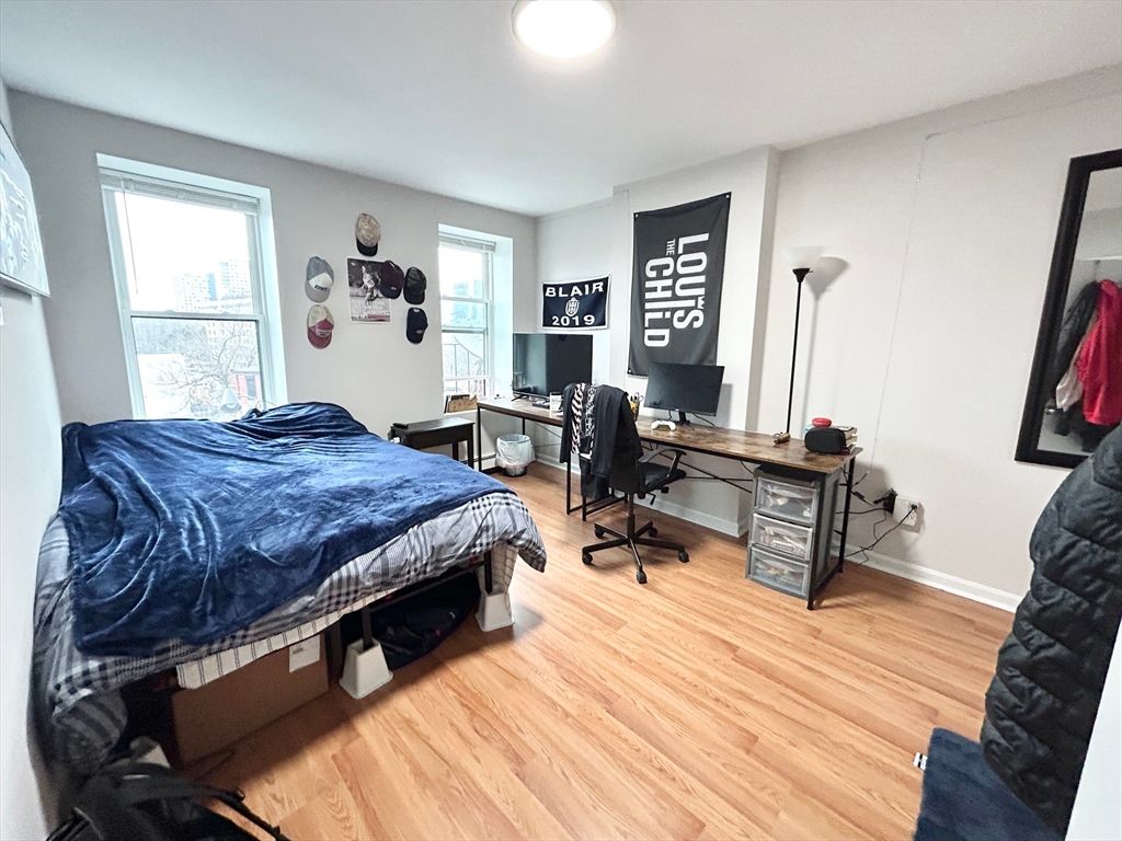 Bedroom, Home Office, Interior, Wood Texture Flooring