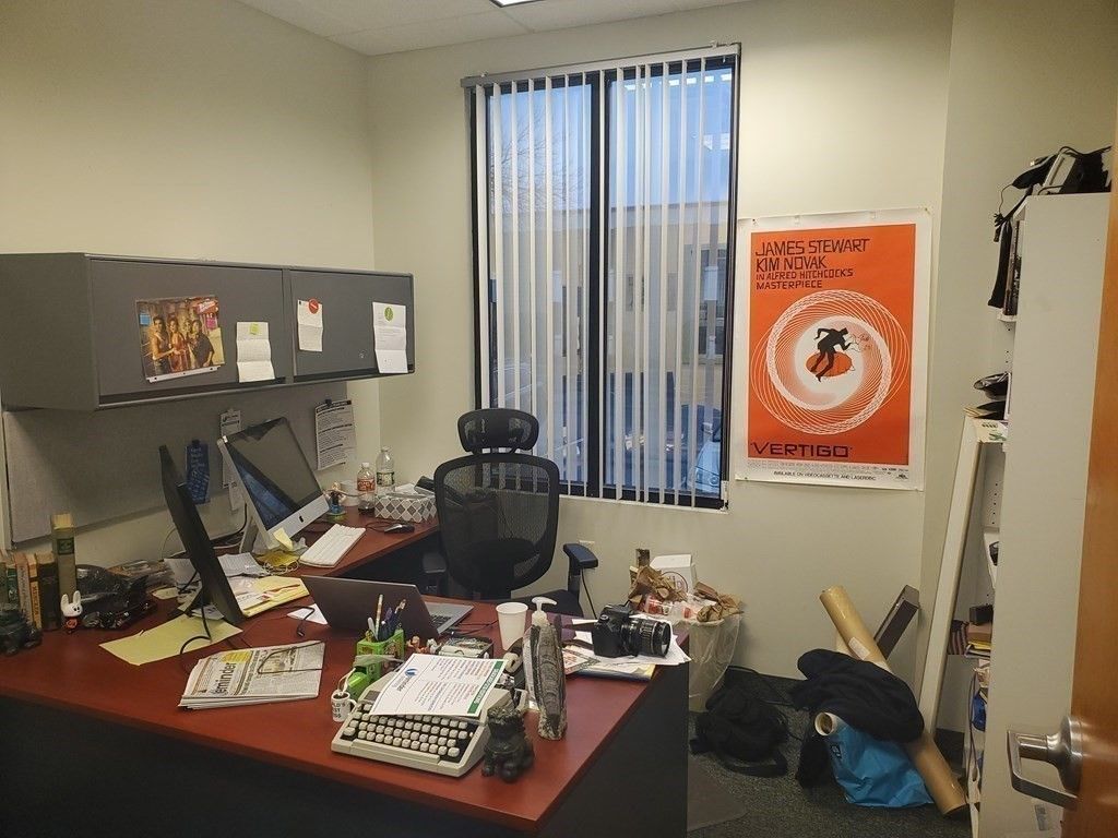 Home Office, Interior