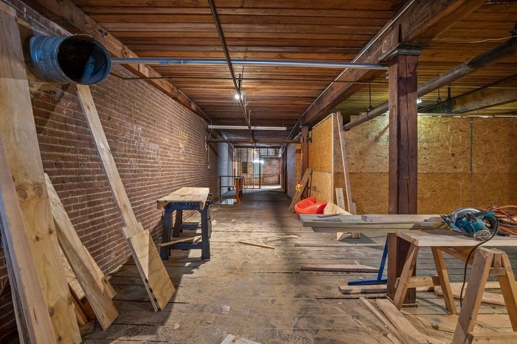 Interior, Stone Walls, Wooden Beams, Wooden Ceilings