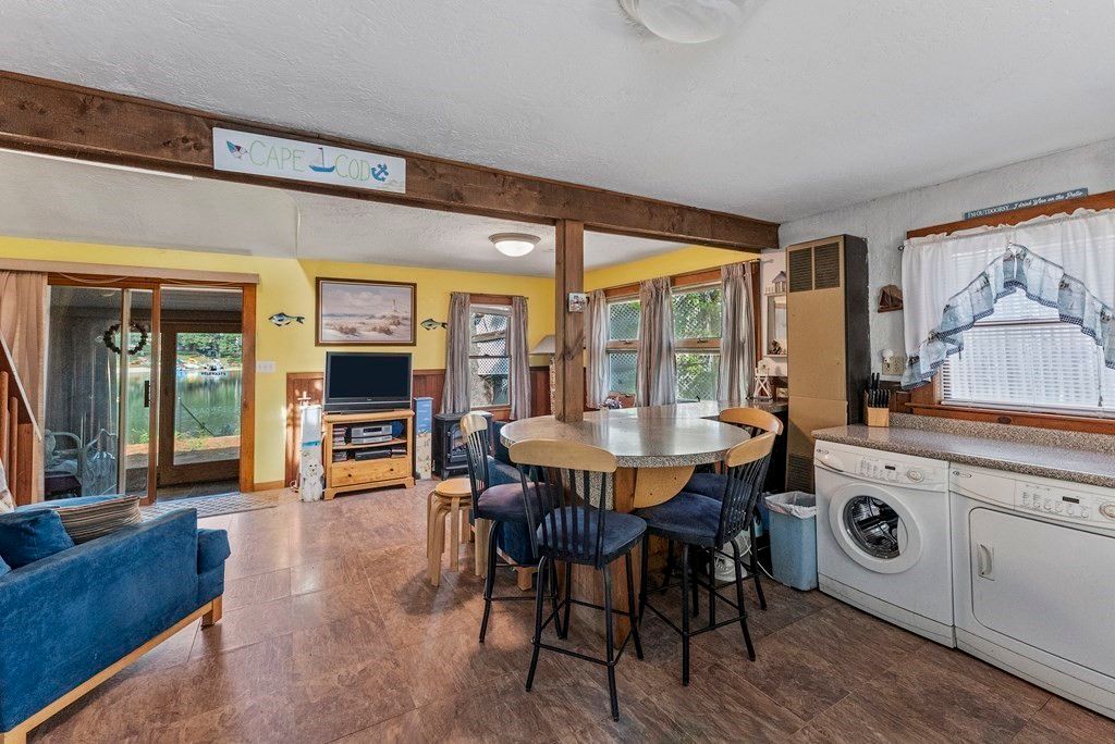 Dining room, Interior, Washer