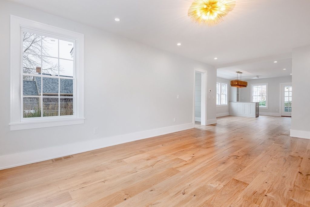 Empty room, Interior, Pendant Lights, Recessed Lighting, Wood Texture Flooring