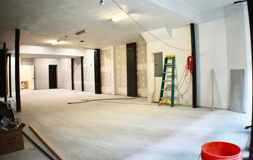 Interior, Recessed Lighting