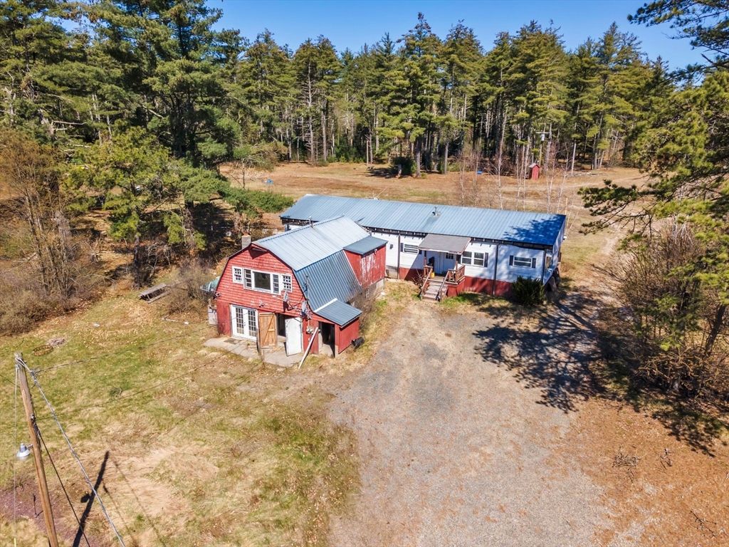Exterior, Drone
