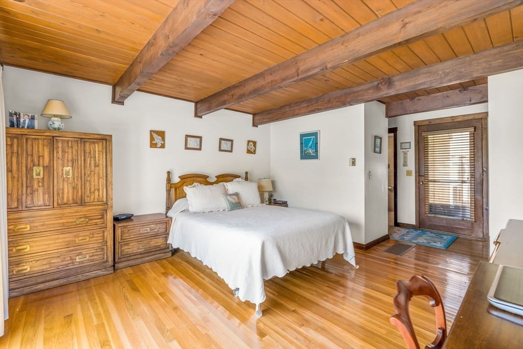 Bedroom, Interior, Wooden Beams, Wooden Ceilings, Wood Texture Flooring