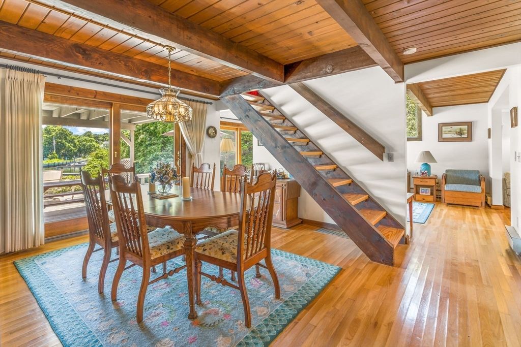 Dining room, Interior, Pendant Lights, Wooden Beams, Wooden Ceilings, Wood Texture Flooring