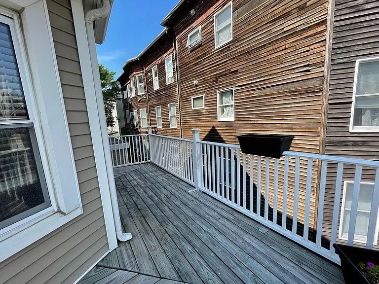 Exterior, Wood Texture Flooring