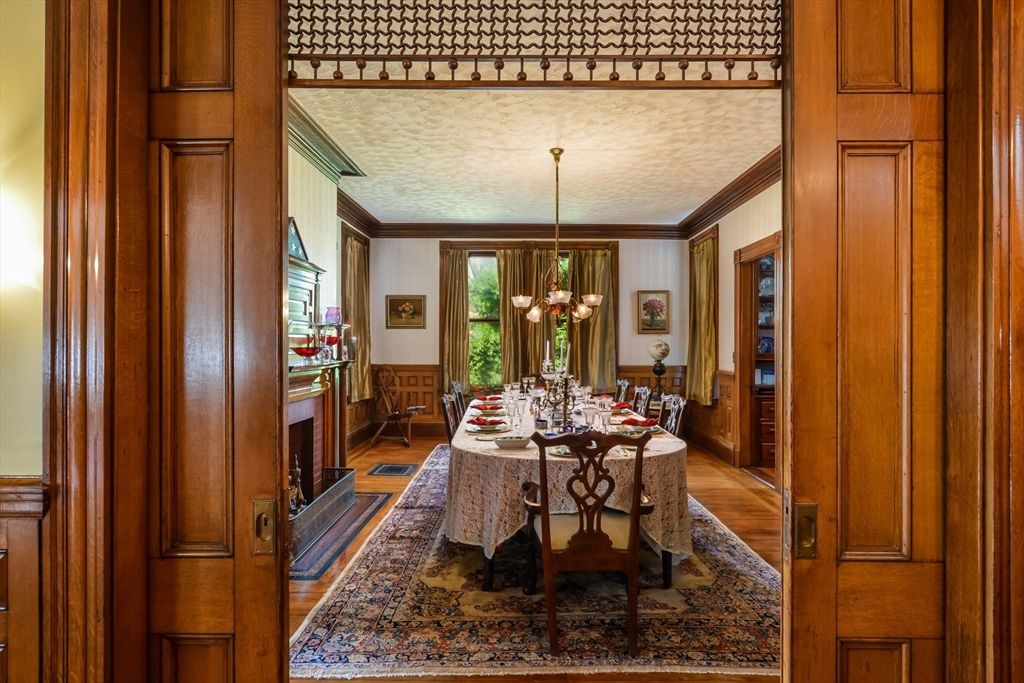 Chandelier, Dining room, Interior, Wood Texture Flooring