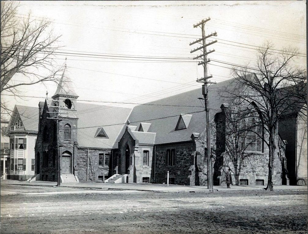 Exterior, Facade, Cape Cod
