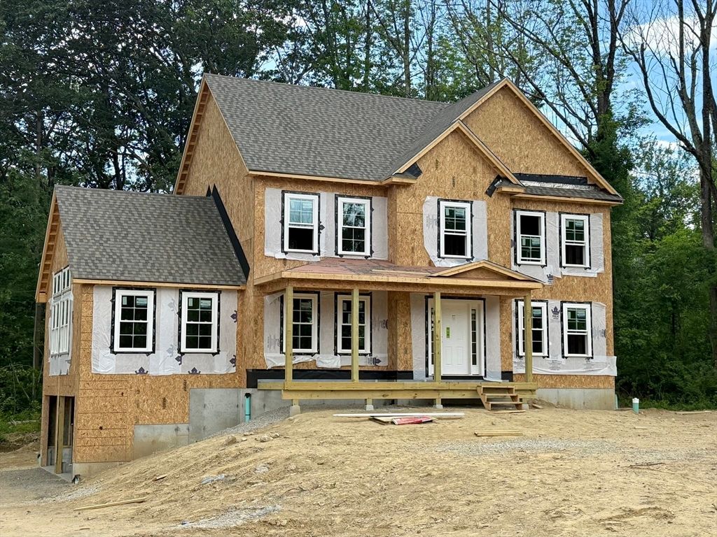 Exterior, Facade, Farmhouse