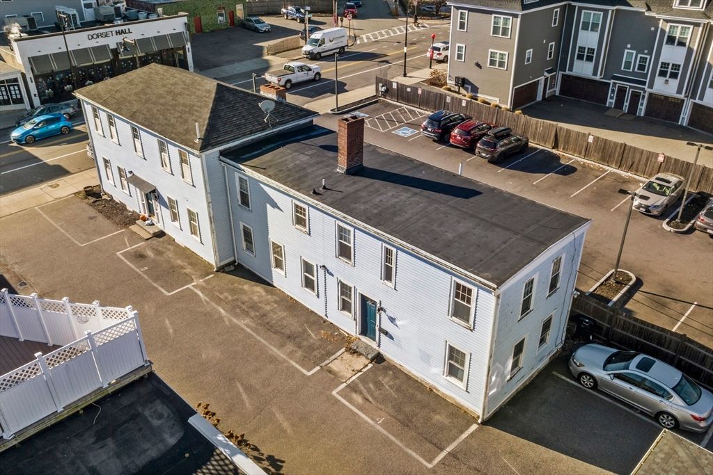 Exterior, Drone
