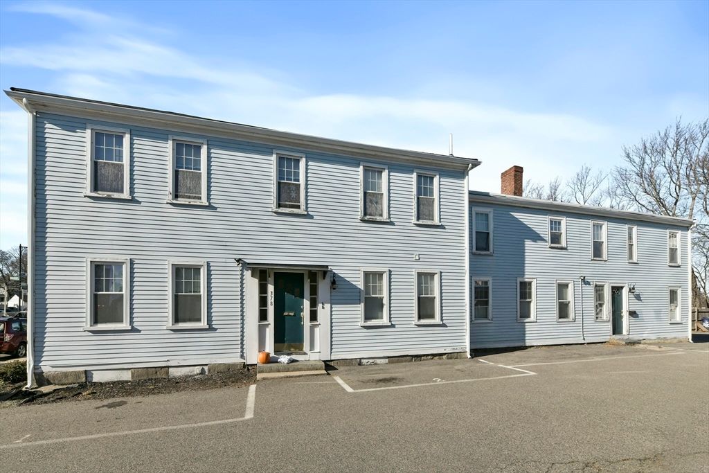 Exterior, Facade, Georgian