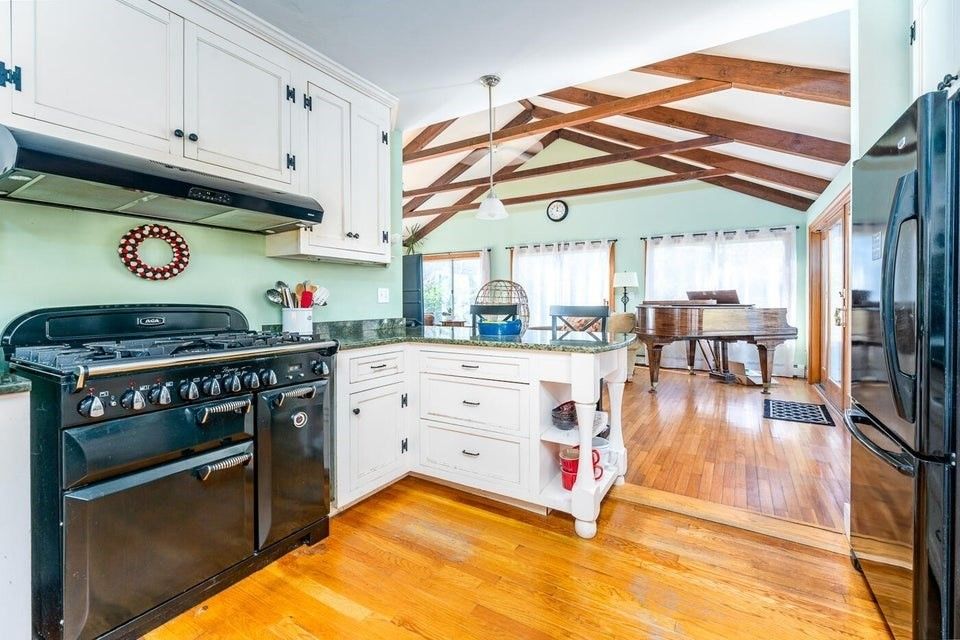 Interior, Kitchen, Pendant Lights, Wooden Beams, Wood Texture Flooring