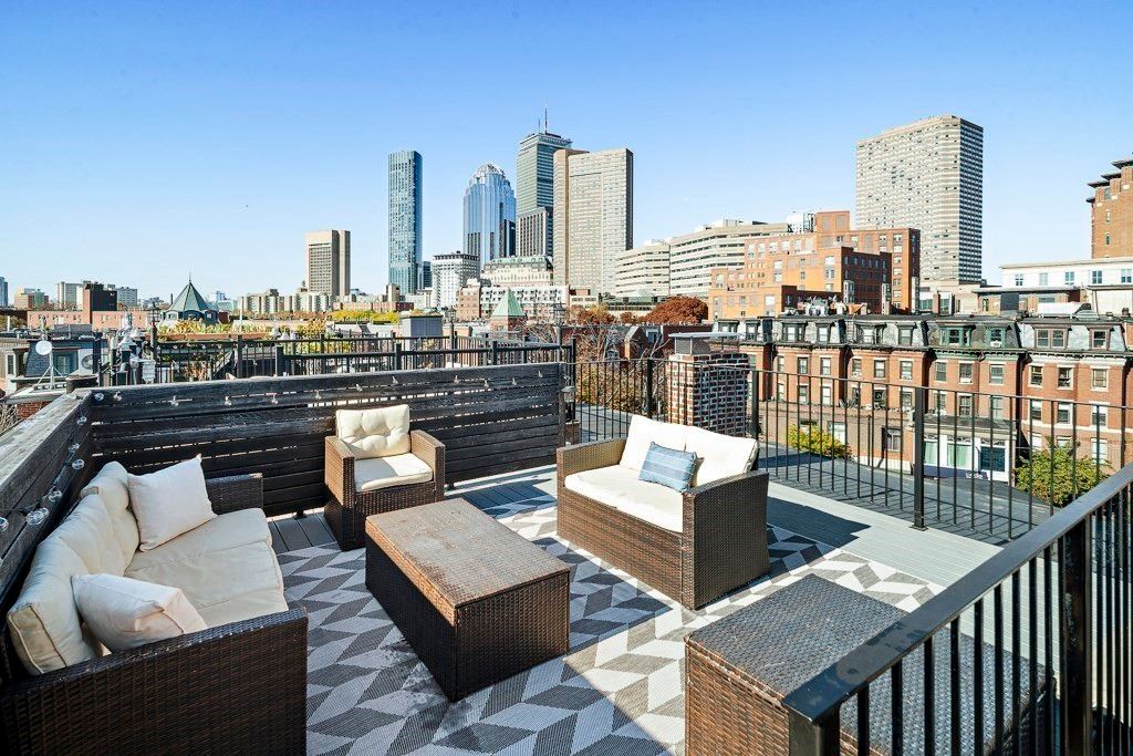 Exterior, Other, Skyline