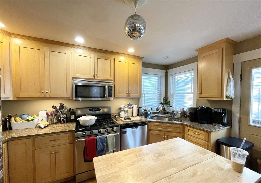 Interior, Kitchen, Recessed Lighting