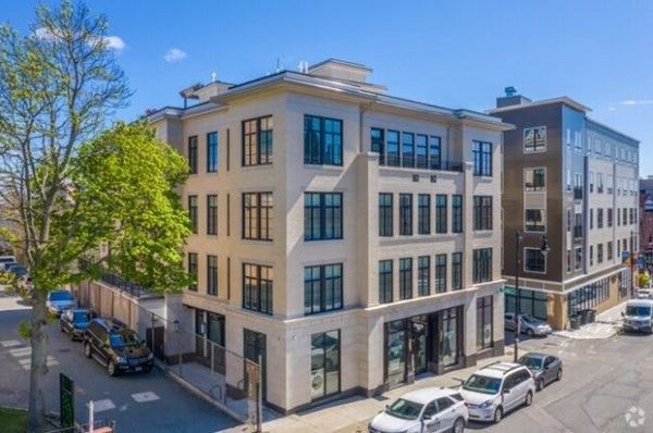 Exterior, Facade, Condo Building