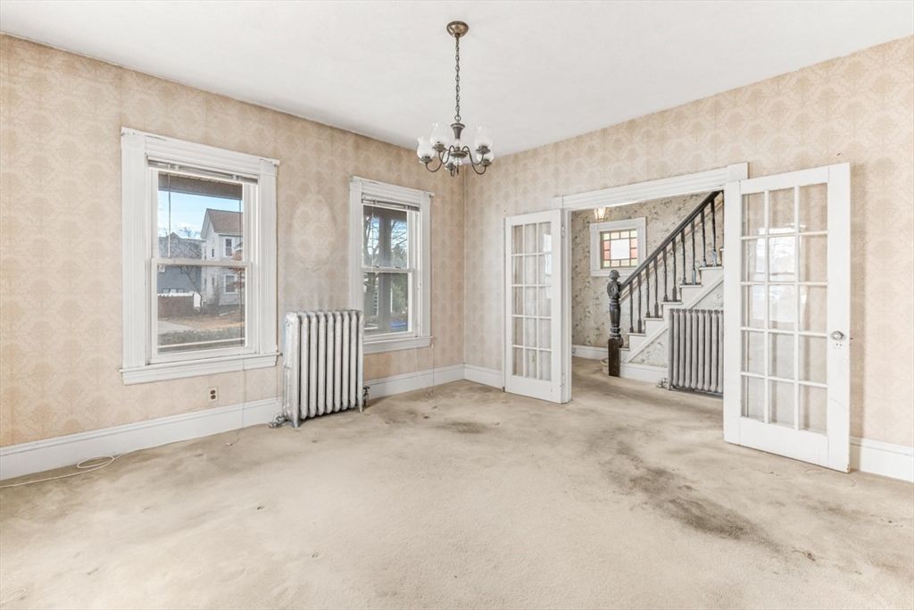 Chandelier, Empty room, Interior