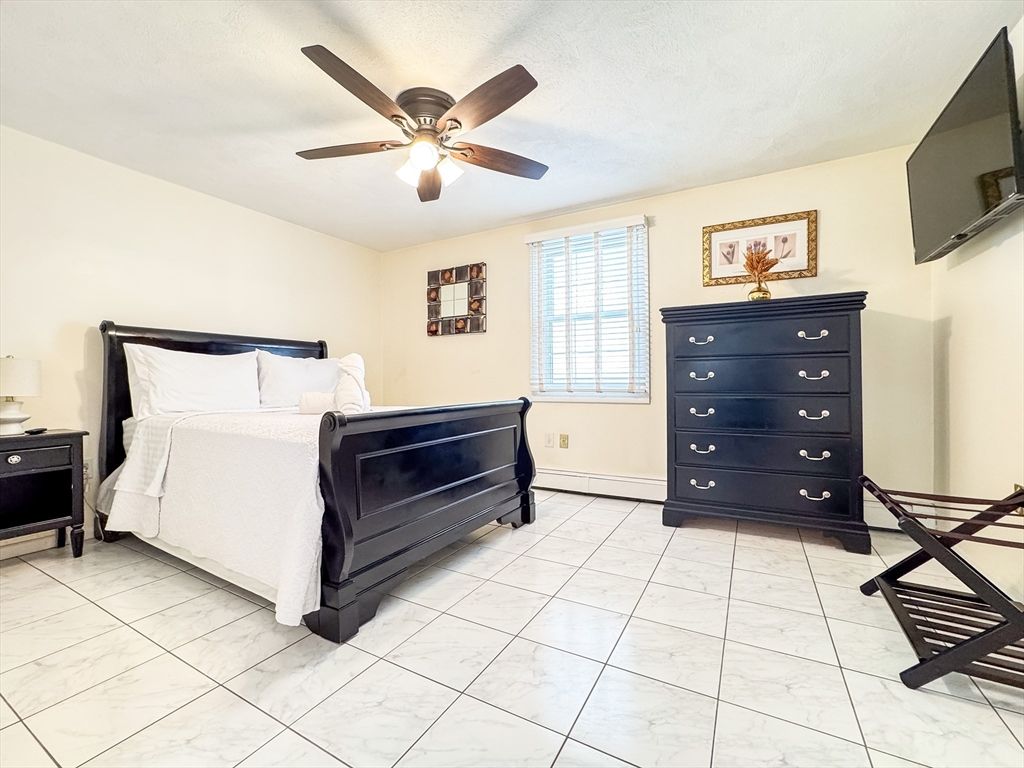 Bedroom, Interior, Marble