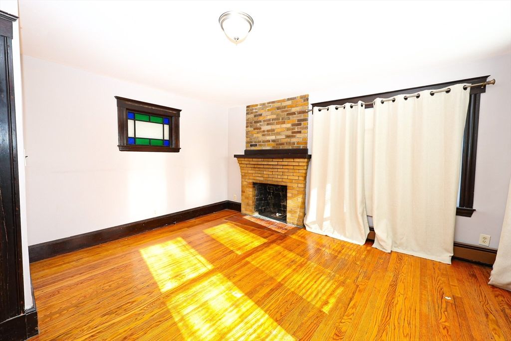 Empty room, Fireplace, Interior, Wood Texture Flooring
