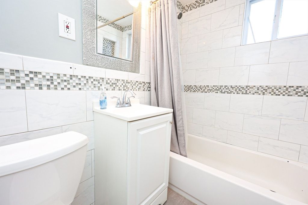 Bathroom, Interior, Marble Walls