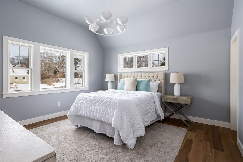 Bedroom, Interior, Pendant Lights, Wood Texture Flooring