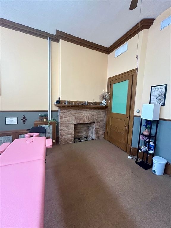 Fireplace, Interior