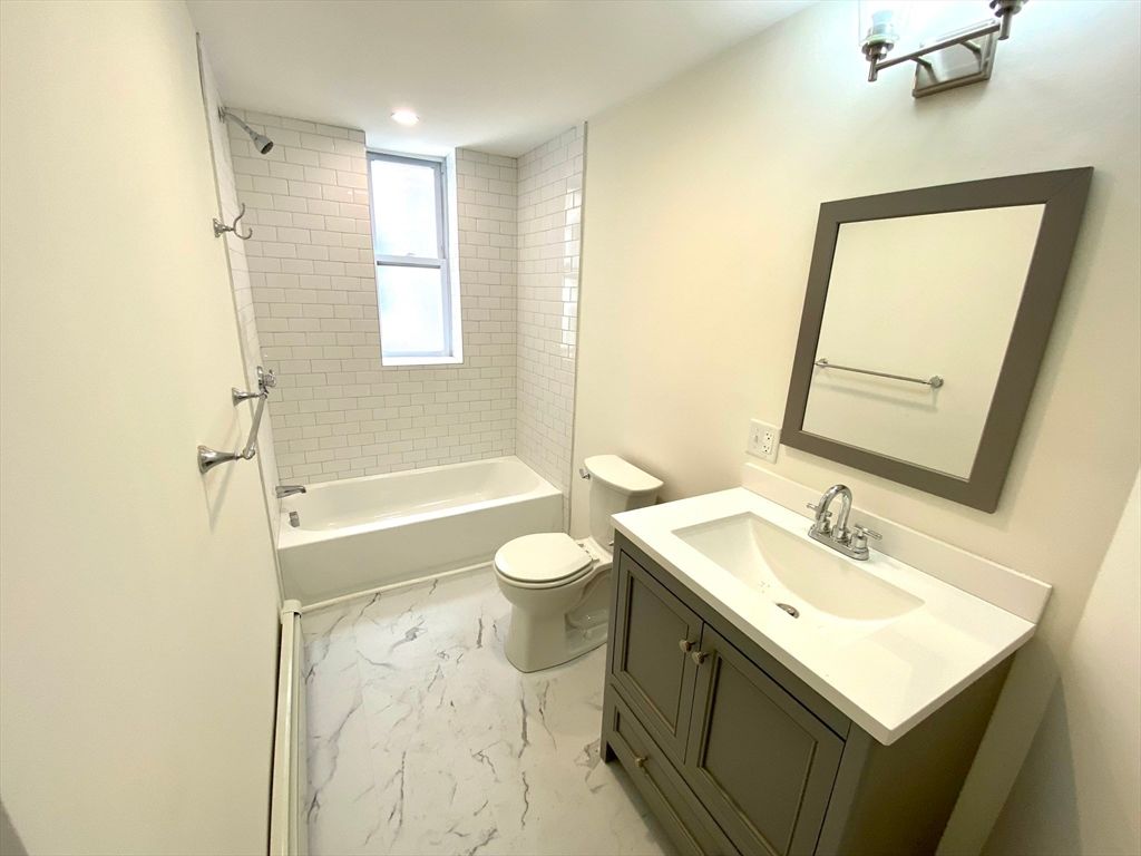 Bathroom, Dual Sink Vanities, Interior, Marble, Recessed Lighting