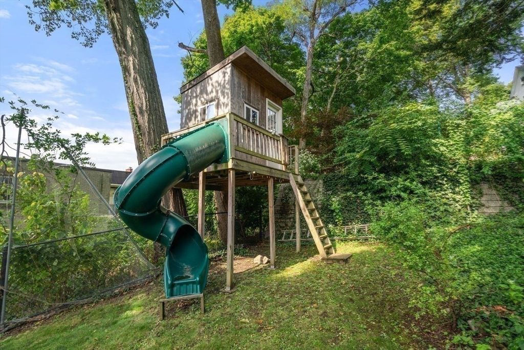 Backyard, Exterior, Playground