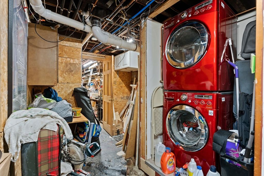 Interior, Utility Closets, Washer