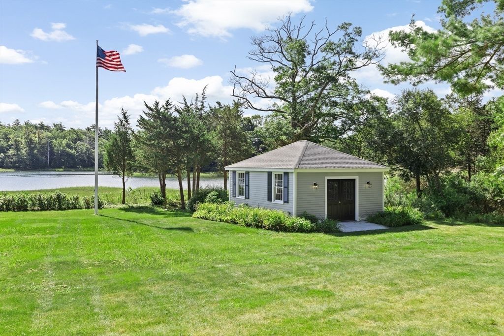 Backyard, Exterior, Water
